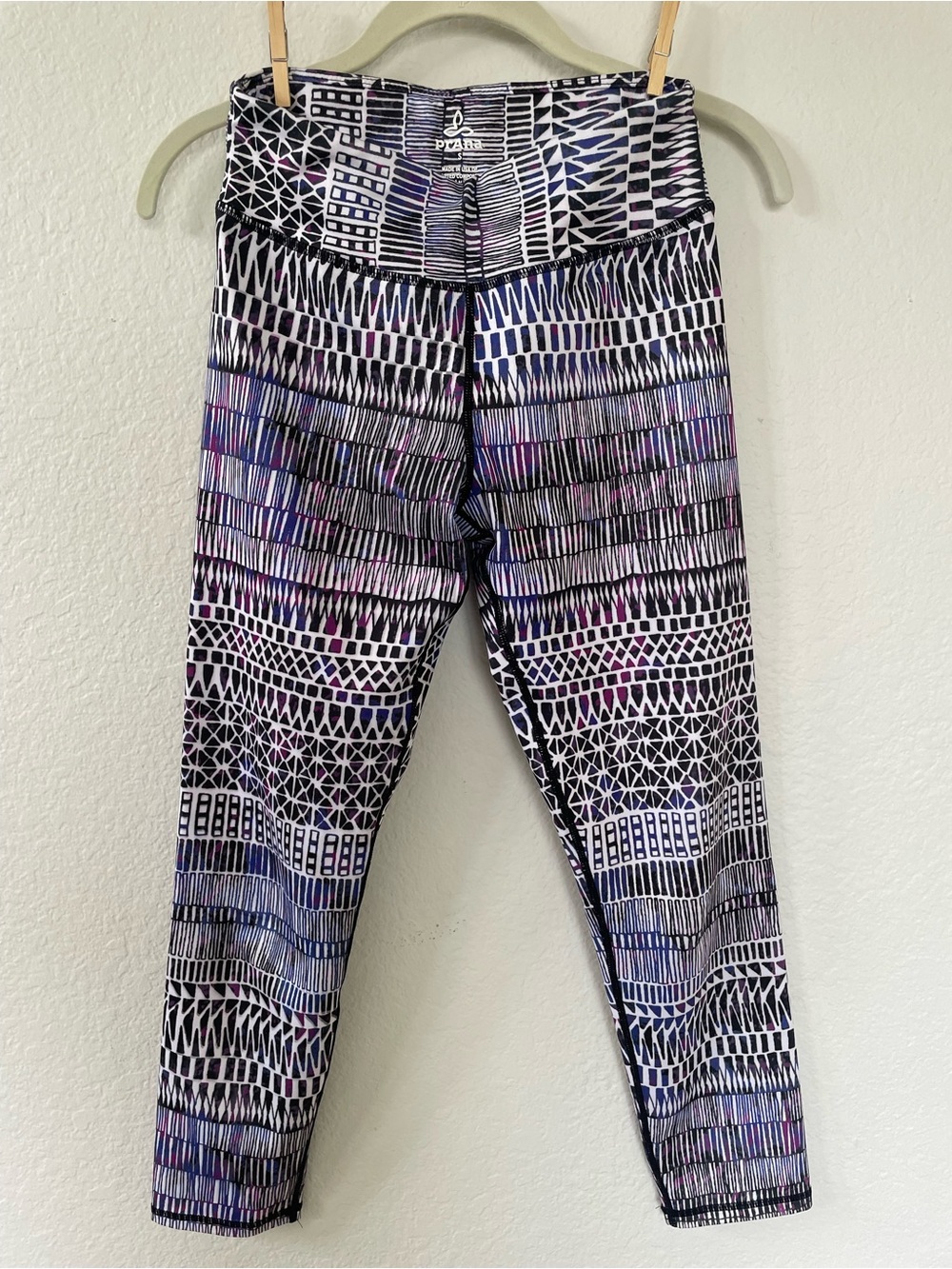 Cropped Purple Prana Leggings (22”), Size S - Super Comfy Yoga Pants
